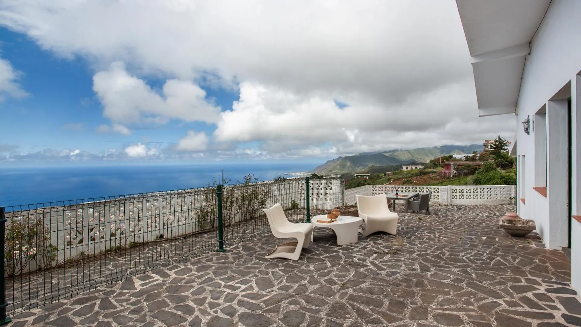 Holiday home Los Dragos Y Volcan Tacoronte